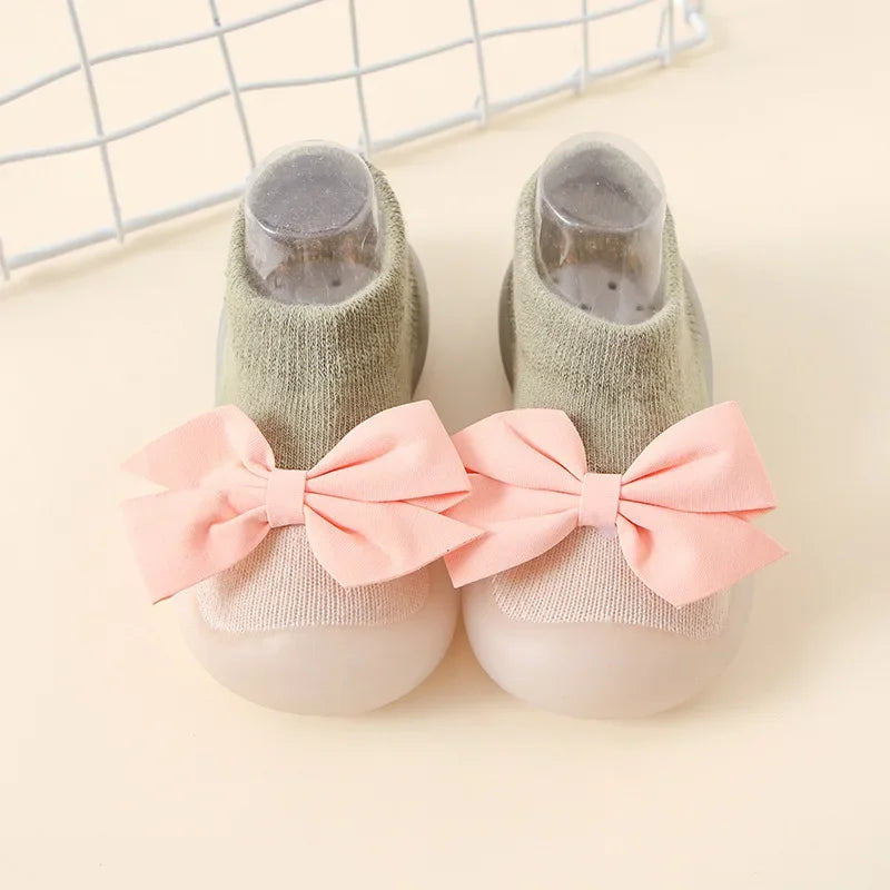 Newborn Baby Boy Shoes Embroidery Pattern Nonslip Floor Socks Kids Girls Soft Rubber Sole Crib Toddler Booties Child Sneakers