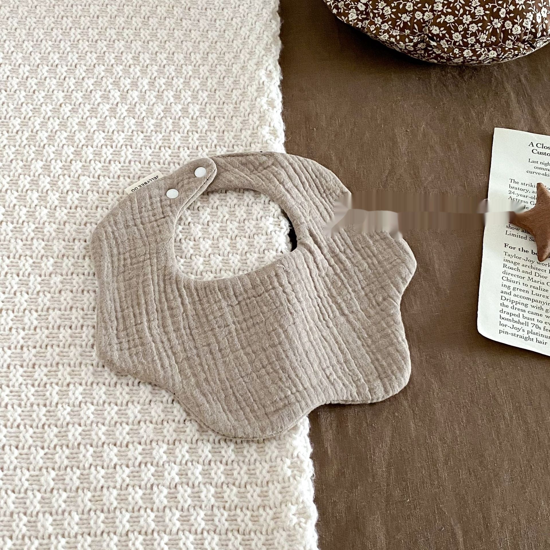 Pure Cotton Yarn Newborn Anti Spitting Bib