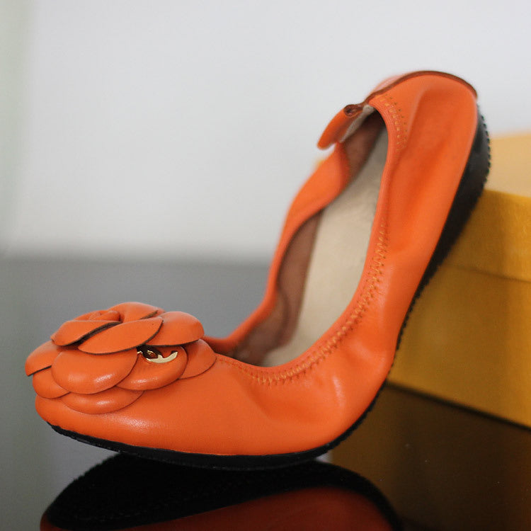 Genuine Leather Feet High And Wide Women's Shoes For Pregnant Women Non-slip Shallow Mouth Flowers Large Size Flat Shoes