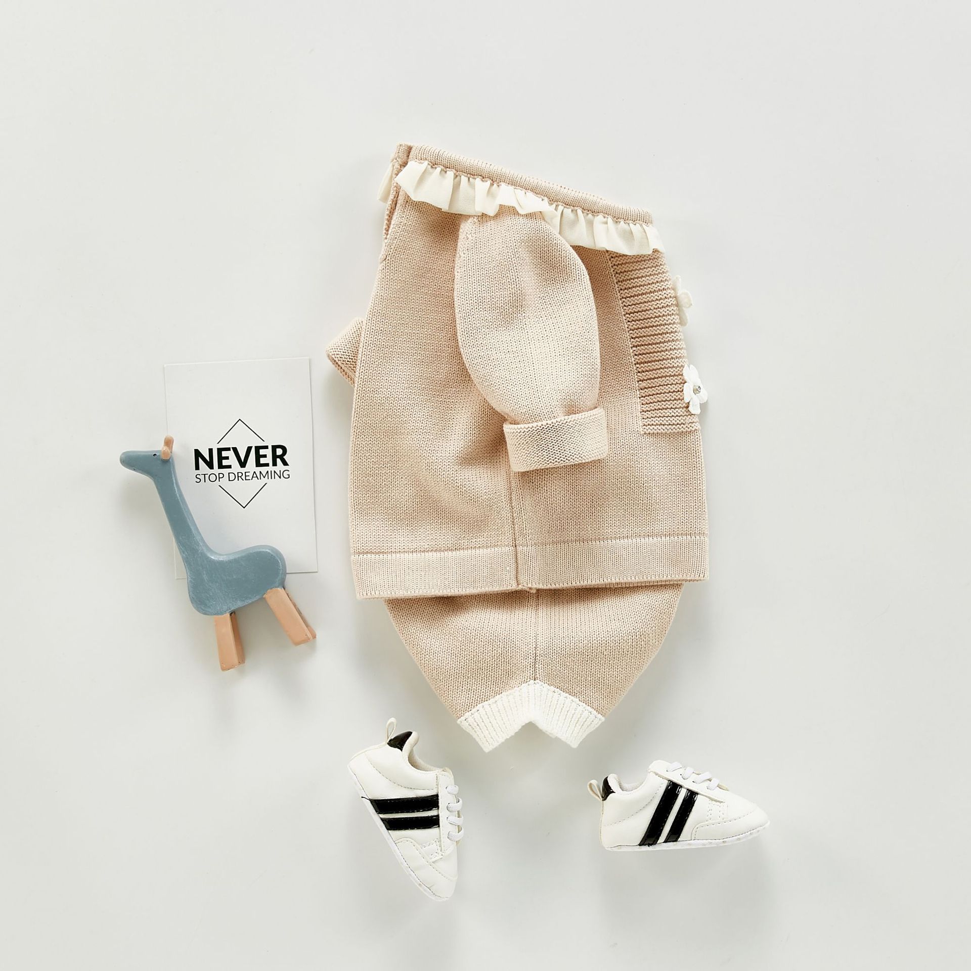 Children's knitted sweater suit