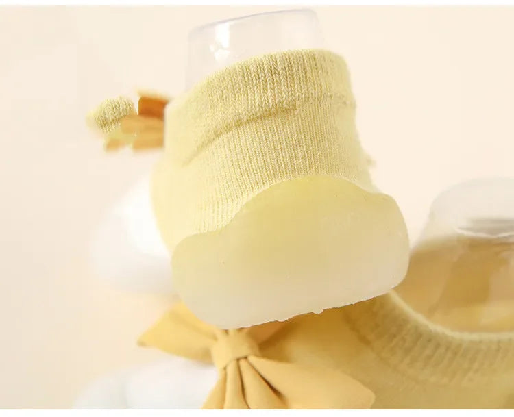 Newborn Baby Boy Shoes Embroidery Pattern Nonslip Floor Socks Kids Girls Soft Rubber Sole Crib Toddler Booties Child Sneakers