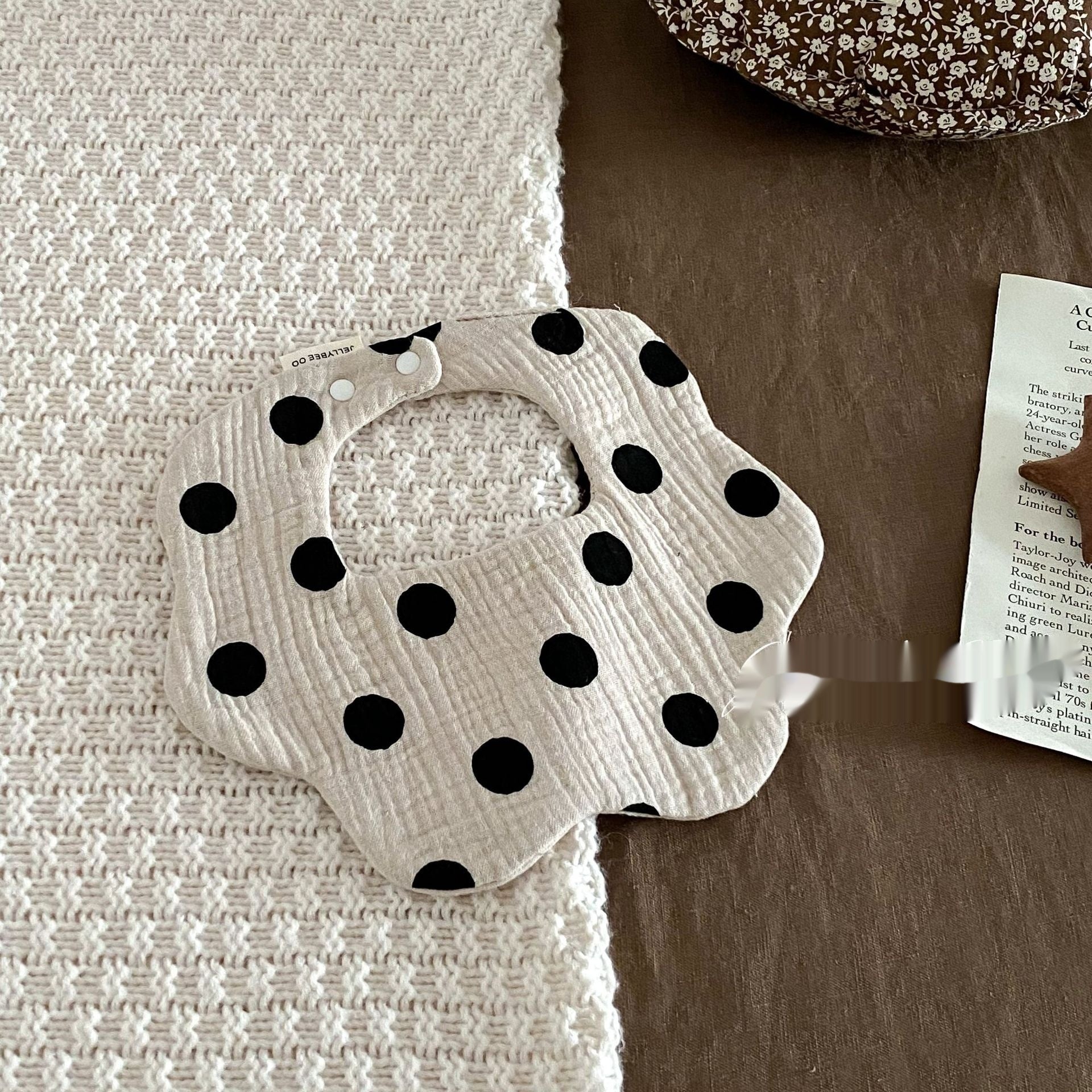 Pure Cotton Yarn Newborn Anti Spitting Bib