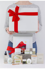 Sending MOM a BIG hug Luxury Gift Spa Set - Full on Pampering for Mother's day