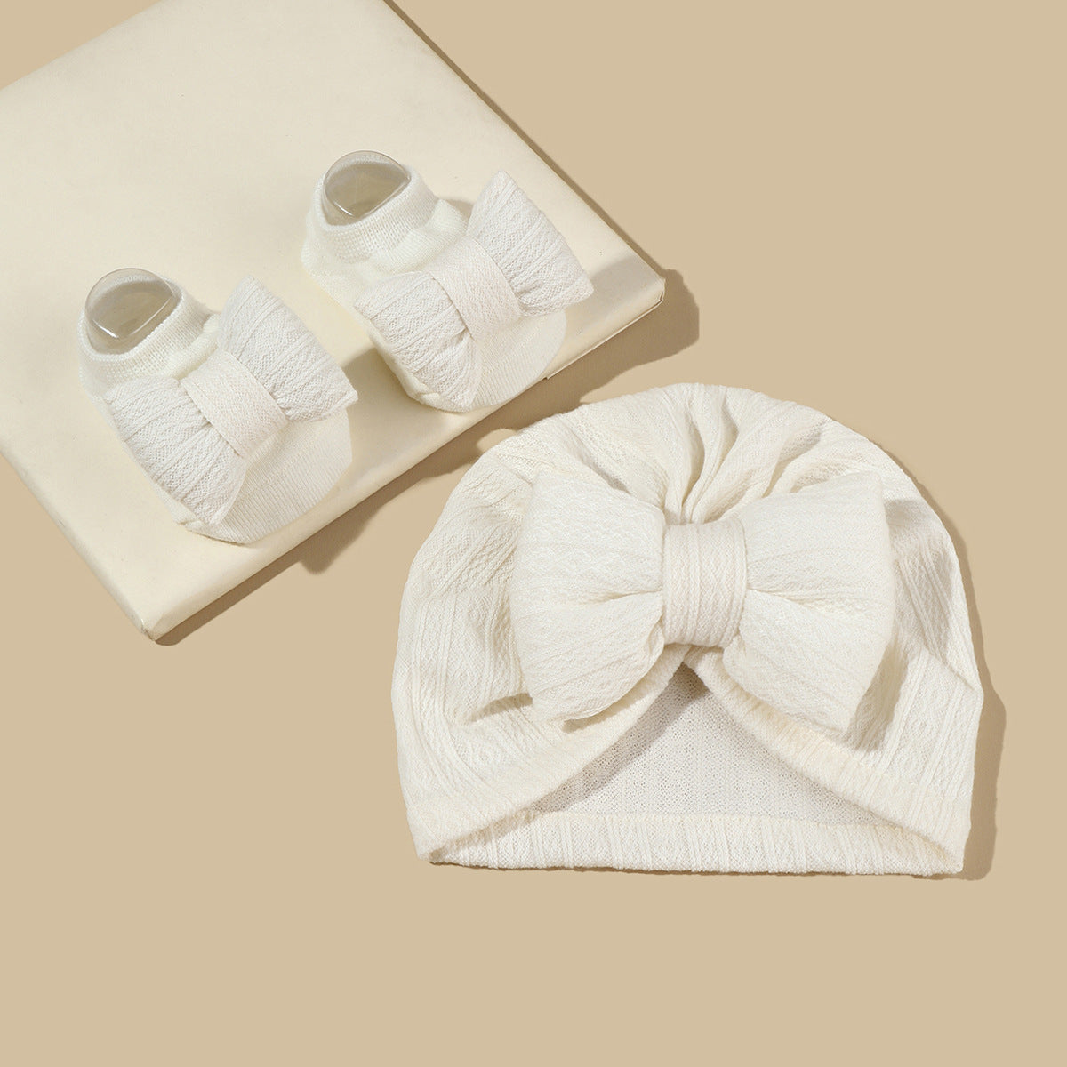 Tam-o'-shanter And Socks Suit Infant Knitted Big Bow