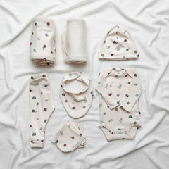 Bamboo Baby Capsule Gift Box | Ditsy Snails & Cream