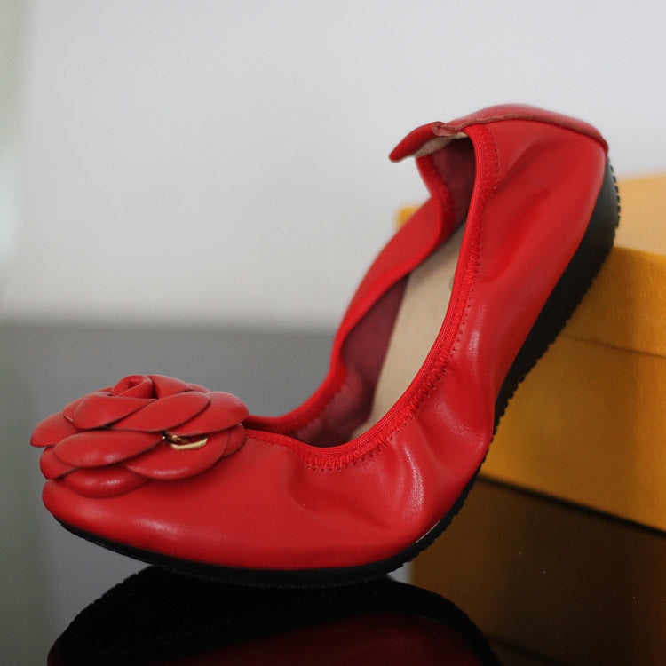 Genuine Leather Feet High And Wide Women's Shoes For Pregnant Women Non-slip Shallow Mouth Flowers Large Size Flat Shoes