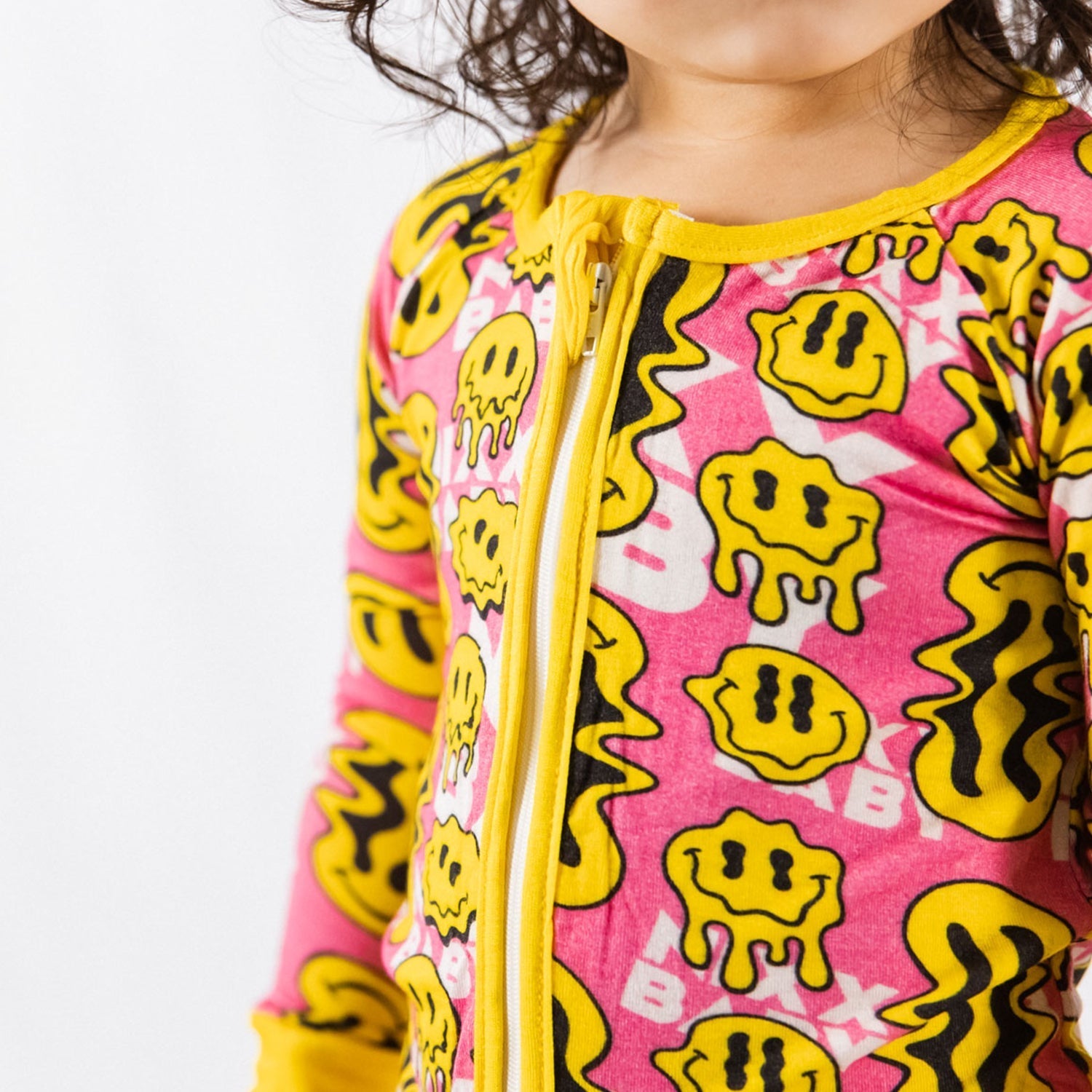TRIPPY SMILES PINK BAMBOO ZIPPY